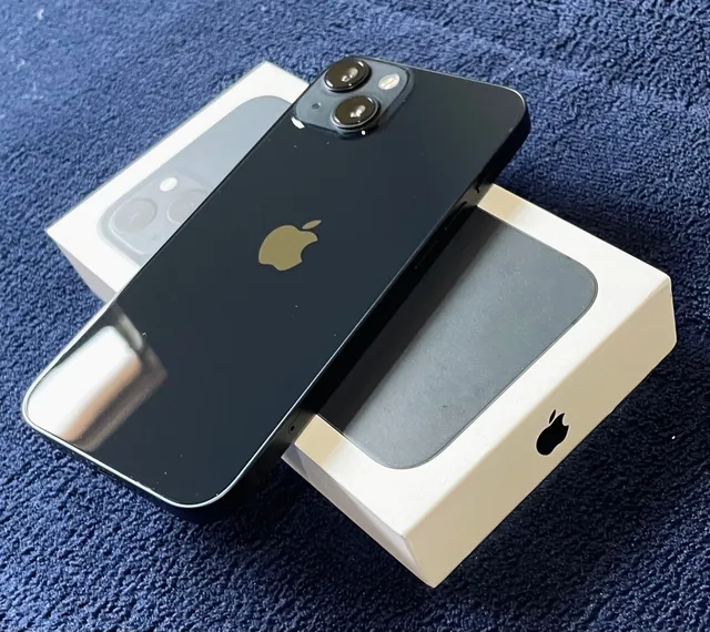 IPHONE 13 PRETO 128 GB ESTADO DE NOVO - IMPECÁVEL